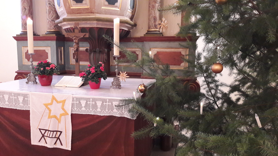 Weihnachtlicher Altar